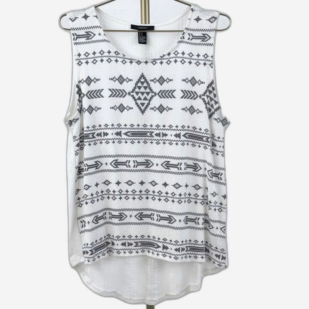 Forever 21 Junior's Geometric Aztec Print Tank Top White Size Medium